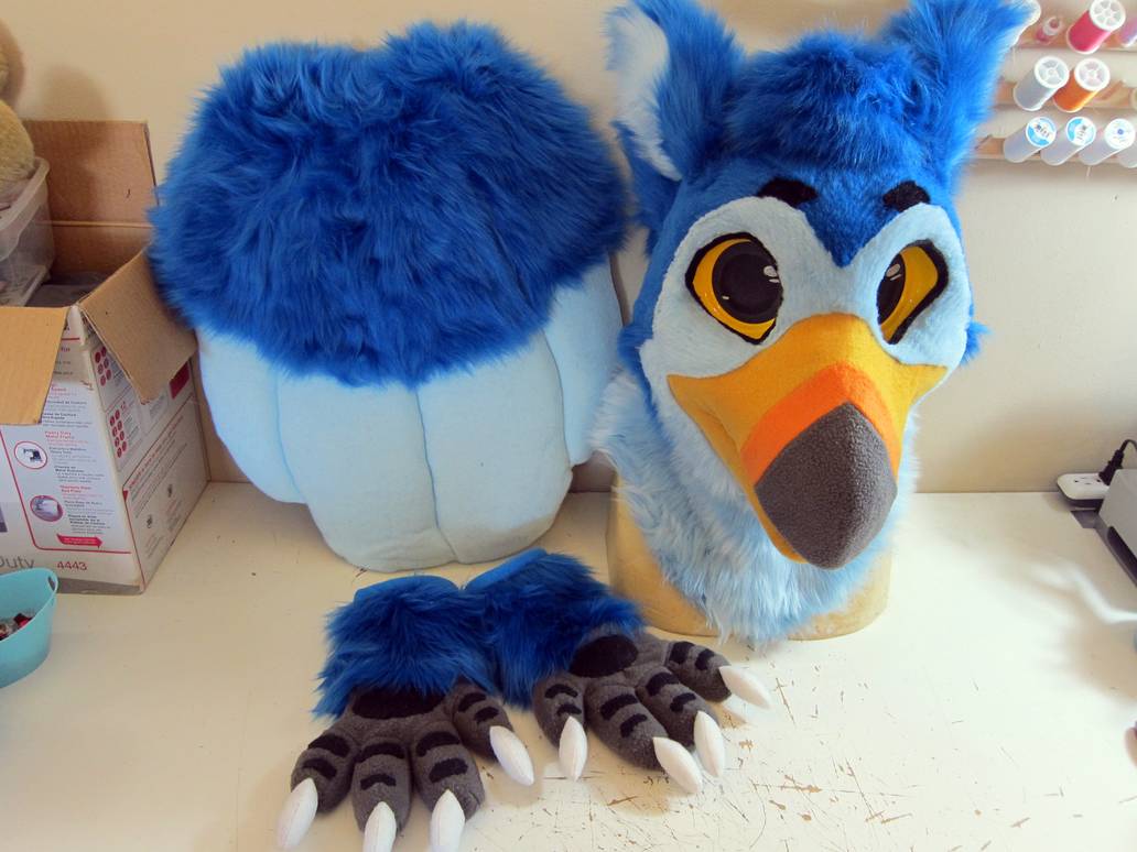 its <a href="/aribirby/">Ari 💙 🔜 ANE!</a> ! and the suit is already with them so go see it with the owner ♡