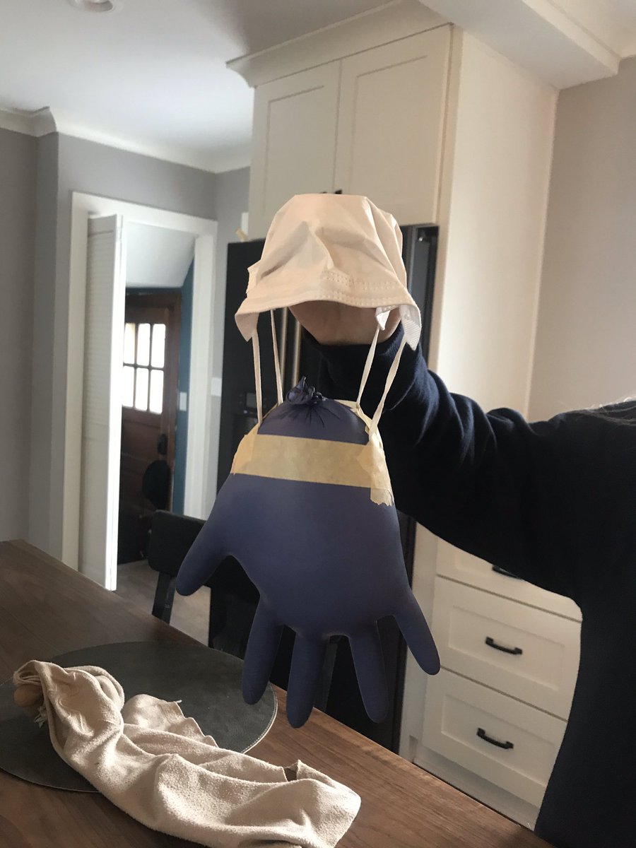 FrewsCrews's tweet photo. Look at this design ๐ #usewhatyouhave #thenreuseit #eggdrop2020 @Avonworthschool https://t.co/Wjgs03aSxe