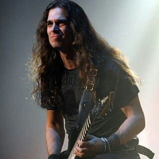 #6 Kiko Loureiro (1380 votos) #metalboys100