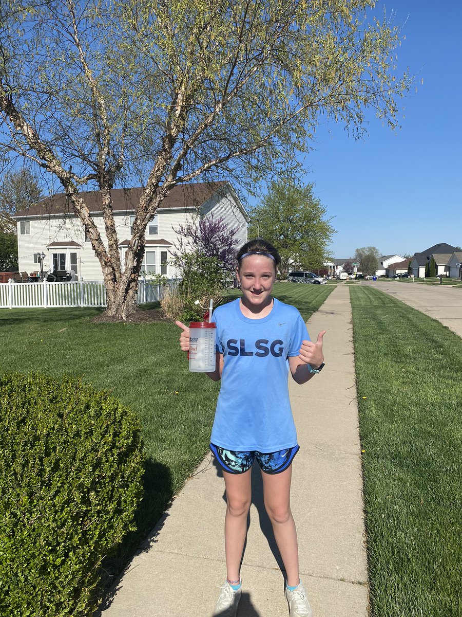 TimmyEz's tweet photo. Eagan #07EliteG #SLSGhomework Great day for a 5mile! #Hardwork https://t.co/ITLytKUEOa