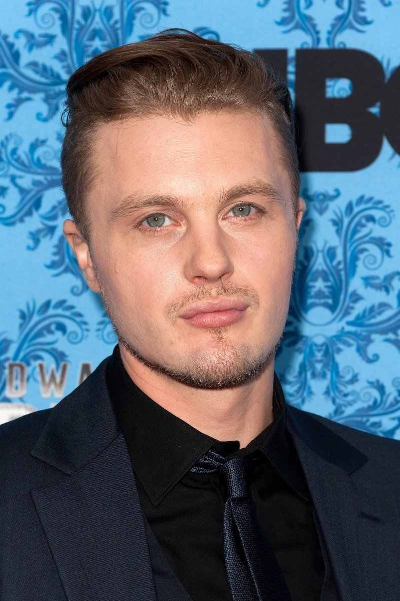 TelefilmSpoiler's tweet image. 🎉🍾TANTI AUGURI A... - #10aprile 🎂🥳

houseoftelefilm.forumfree.it/?t=77523343

Pej Vahdat
Michael Pitt
Harry Hadden-Paton
Charlie Hunnam

#PejVahdat #MichaelPitt #HarryHaddenPaton #CharlieHunnam
#HappyBirthday #BuonCompleanno 

@pejvahdat
