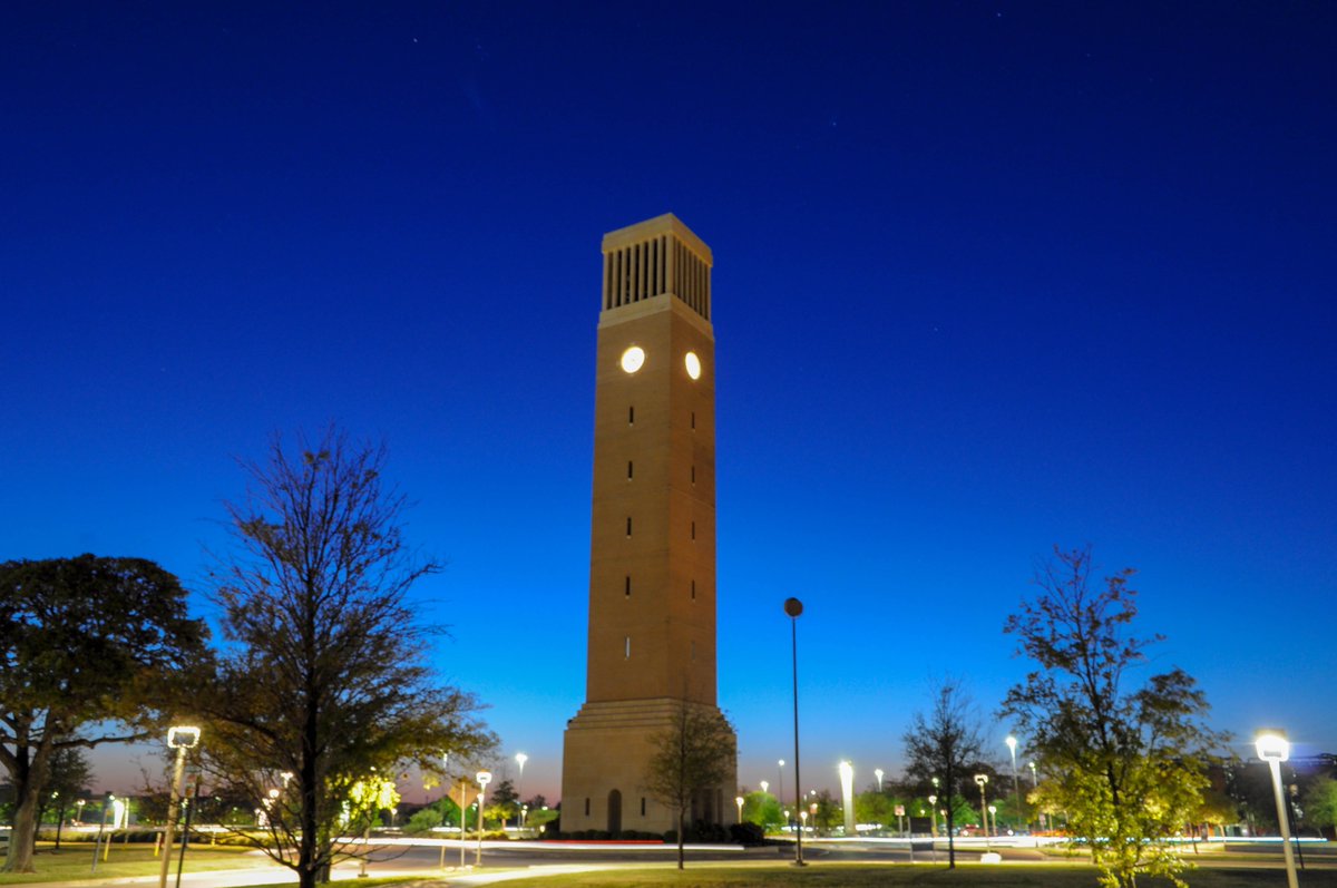 Photoclub did some long exposure stuff on the Drill Field. It was nice.