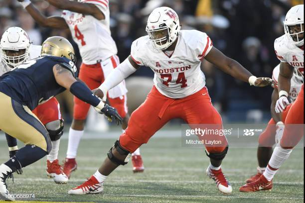 TheSpanishBowl's tweet photo. Con el #Pick26 del #MockDraftDaySB los Miami Dolphins seleccionaron a Josh Jones, OT de Houston: https://t.co/68mi5AB6c2