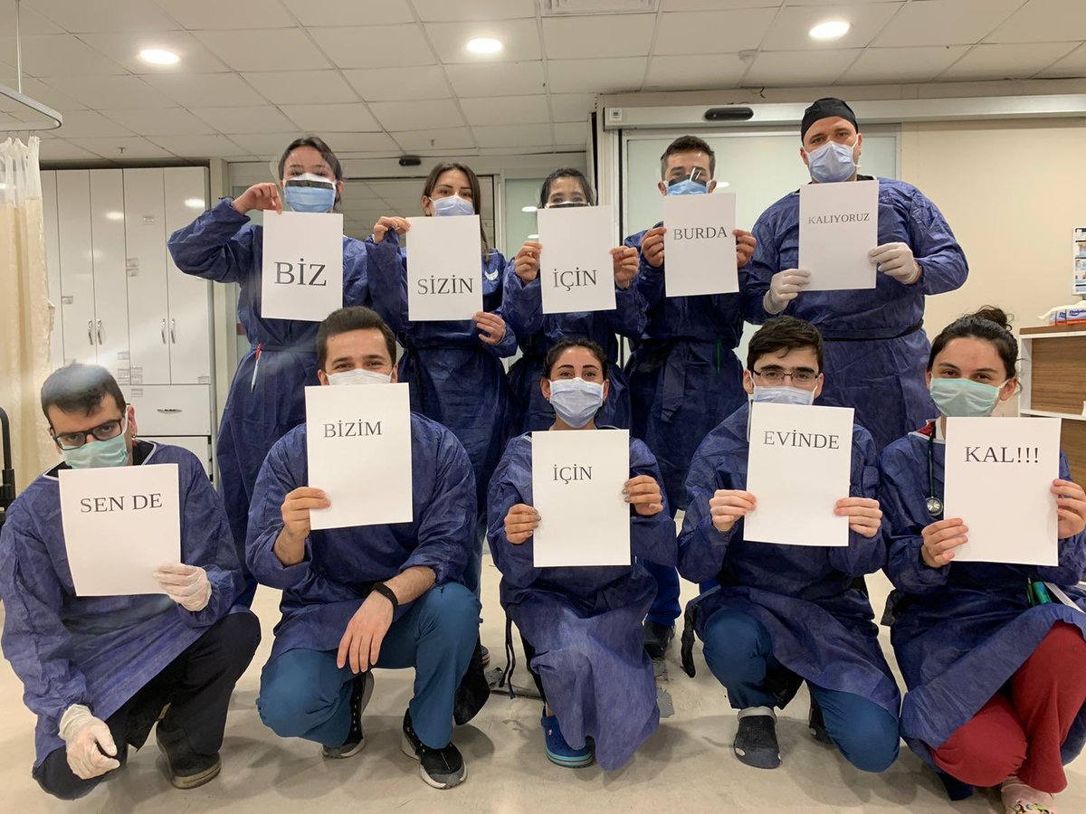 Günlerdir gece gündüz demeden canlarını ortaya koyan sağlık çalışanlarının emeklerine yazık oldu.