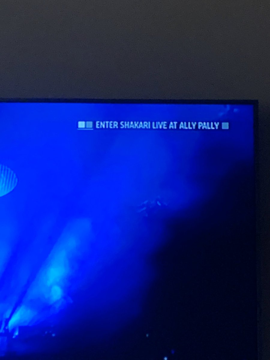 already they’ve spelt the band name wrong at the top of the screen  anyway i love the spark as an intro! it gives me chills