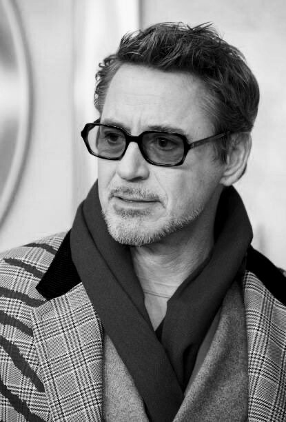 daily_rdj's tweet photo. https://t.co/8DFjKfzkXO