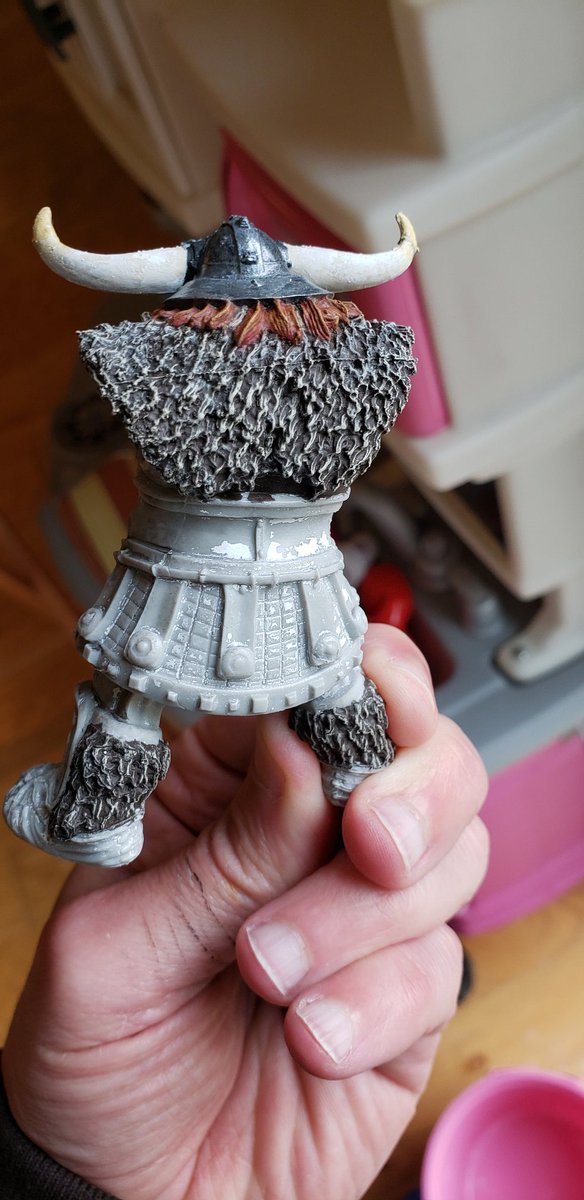 knightsofwhen's tweet image. Continuing to #miniaturepainting #miniature my #icegiant #ttrpg