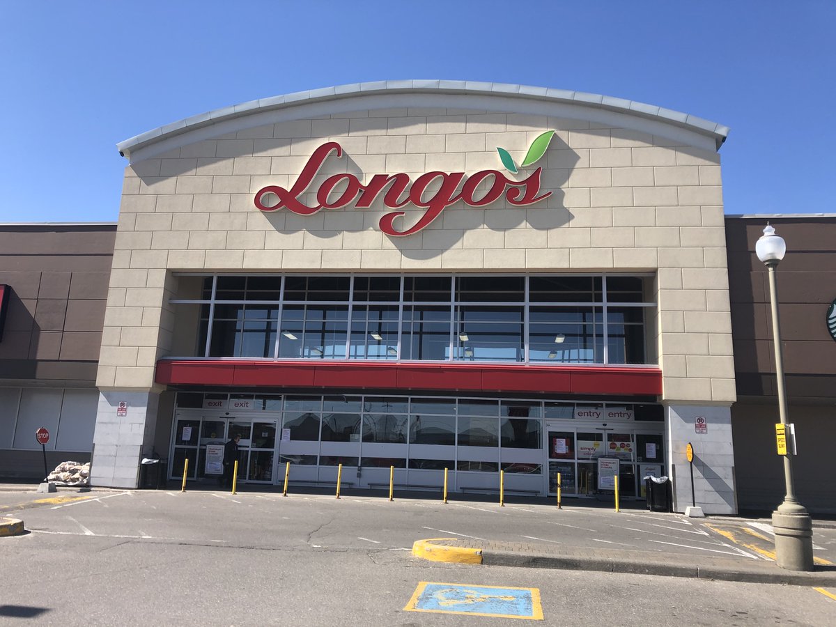 CP24's tweet image. Longo's store in Vaughan closing for two weeks after 7 employees test positive for COVID-19
cp24.com/news/vaughan-l…