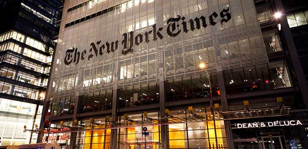 EPonline's tweet photo. Kicking off the first of a five-part series titled The Greenhouse, New York Times' climate journalists discuss climate change in the age of the coronavirus. Here’s a recap of part one.

https://t.co/FwIRHLti3k

@nytimes @nytclimate @jswatz @PopovichN @SominiSengupta @hfairfield https://t.co/Eazz3osJXs