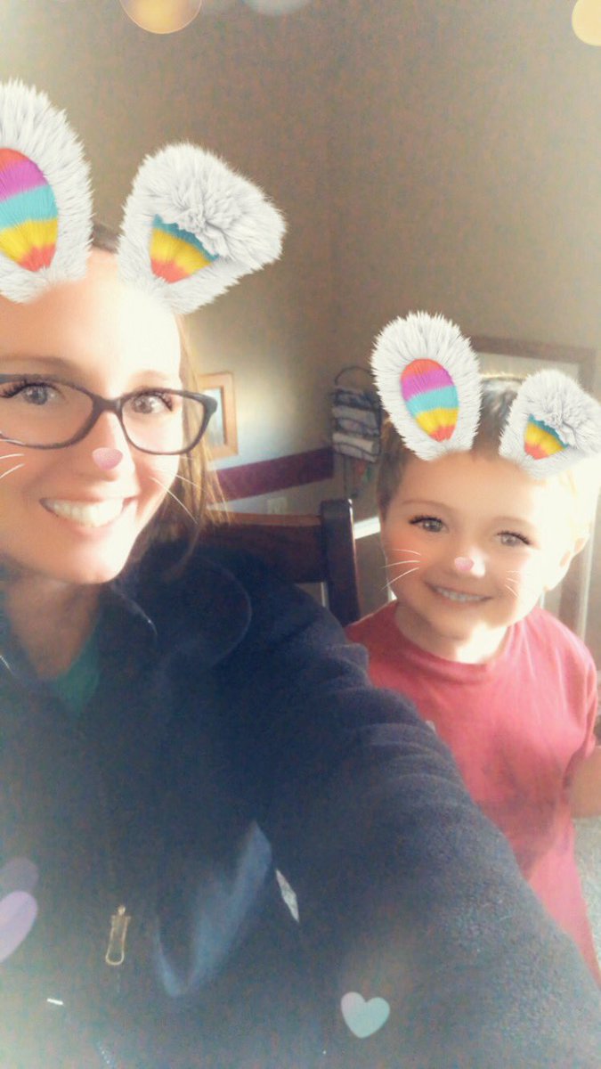 Michell16717421's tweet photo. Last Virtual Spirit Day! Being silly on this beautiful Good Friday! #fearthelaunch @MrZimmermanLCHS https://t.co/1wzpFG1RFQ