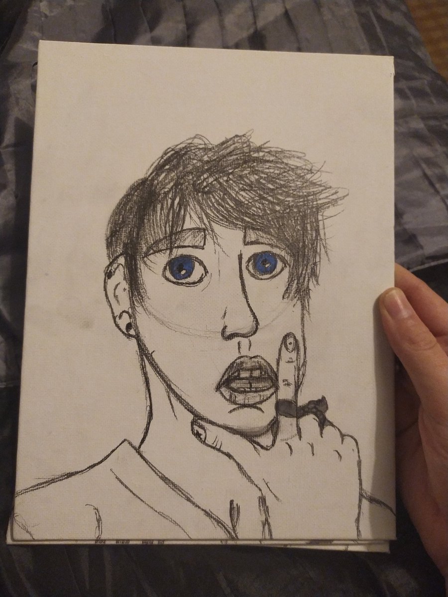 Maja53671554's tweet photo. @SamandColby #SamandColbyAtHome 
Do you like the drawings I did for you guys and also for Jake and Corey?
It took me 4 hours to draw, they are not even done yet.... But do you like them? https://t.co/OC8pyZzKzo