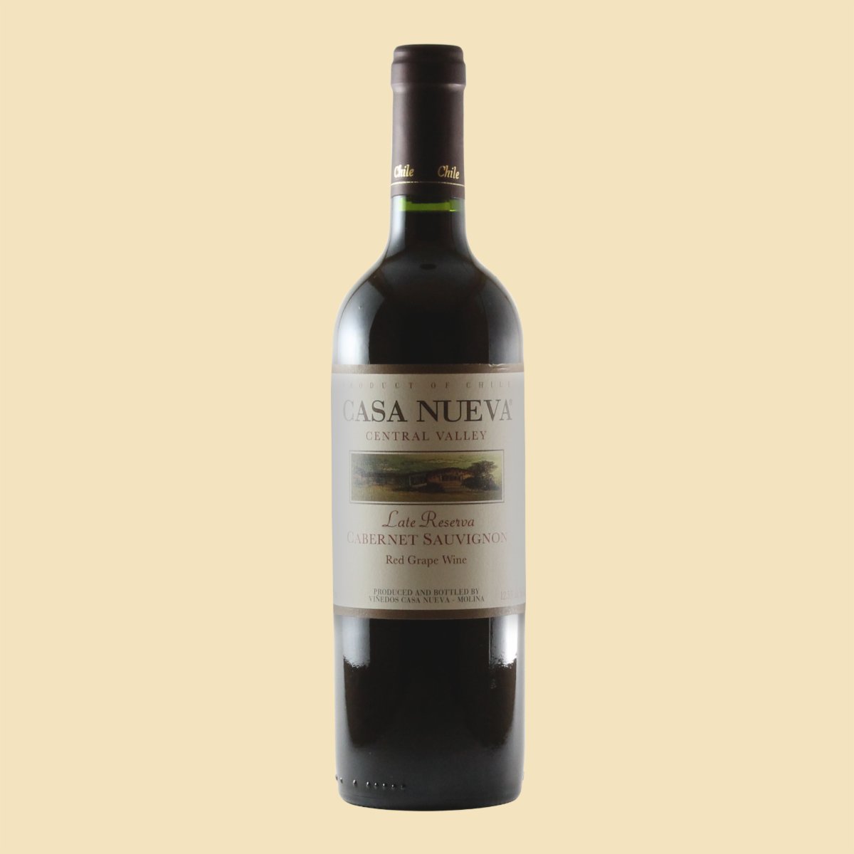 Casa Nueva Late Reserva Cabernet Sauvignon:
This wonderful wine delivers sweet aromas of ripe plums and cherries, with hints of red currants, blueberries and chocolate.