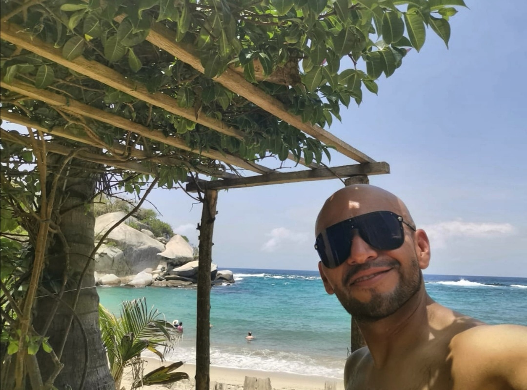 rpltol's tweet photo. #fbf #tyrona #wewilltravelagain #aftercovid19letbeadventurers 😎 https://t.co/vmMGVbGrRg