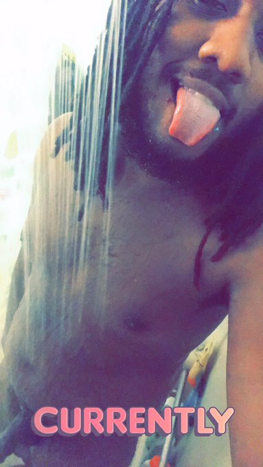 Happy Friday 😜 https://t.co/MhaIwdaVda