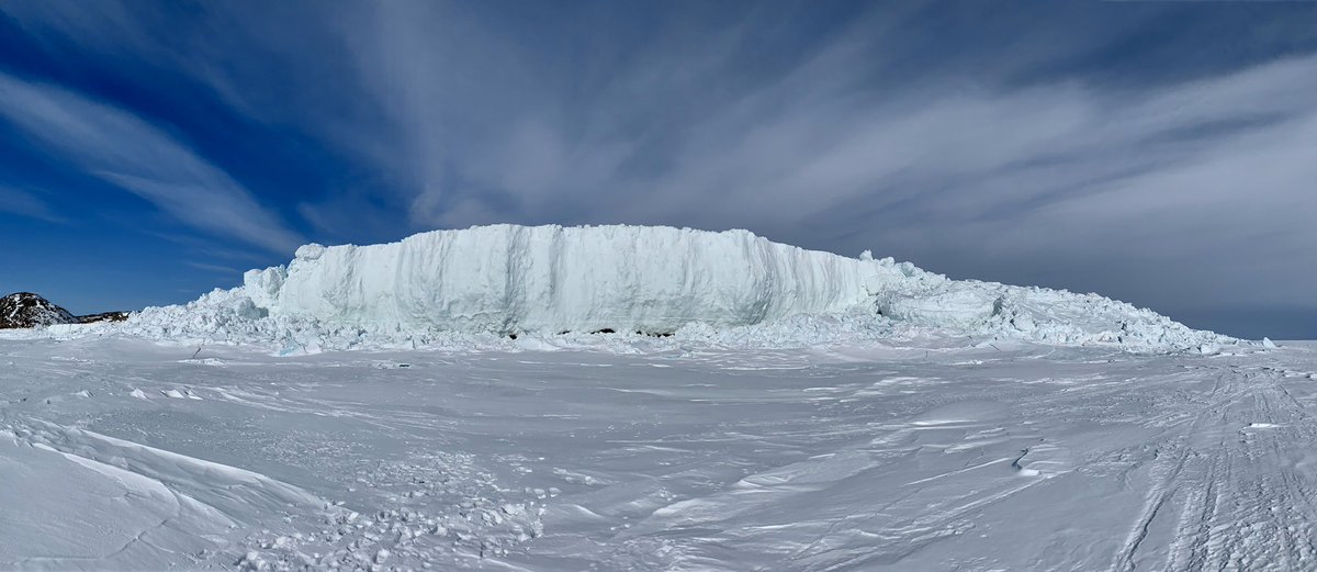 FrankReardon1's tweet photo. A #Panoramic view of a #ice wall at low tide in #FrobisherBay #Nunavut  APR.10.2020 #ShareYourWeather https://t.co/OuJRvbJ7fC
