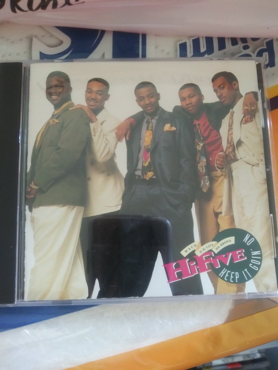 bwon35's tweet photo. Flashback Friday....Hi-Five:Keep It Goin On (1992)...RIP Tony Thompson...#flashbackfriday..#hifive..#keepitgoinon..#wacotexas..#thebronx..#roderickpoohclark..#riptonythompson..#qualitytime..#ilovethe90s..#shesplayinghardtoget..#vincentherbert..#kiyammagriffin..#timmyallen.. https://t.co/0ulS7xgQFW