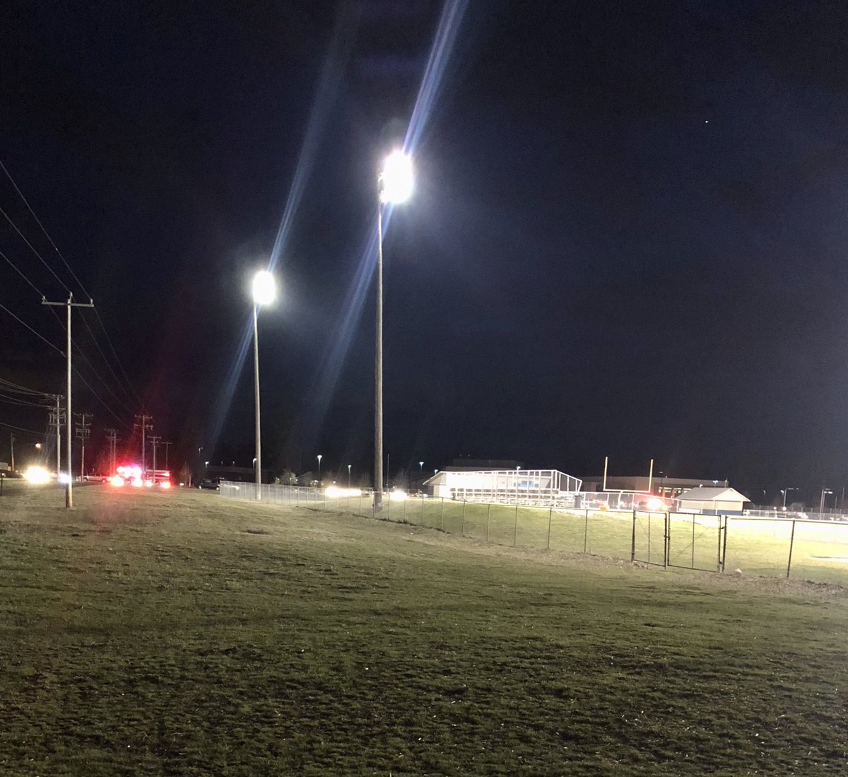 StagAthletics's tweet photo. Thank you Deer Park community, fire department and DP ambulance for coming out tonight to support our students. You always rise to the occasion. Go Stags! ⁦@SamAdamsTV⁩ ⁦@SWXRightNow⁩ https://t.co/7qkM7fWe3T