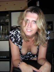Paulaher (35) aus Besigheim - Anmelden &amp; daten: j.mp/2VcZ3XC #fickpartner