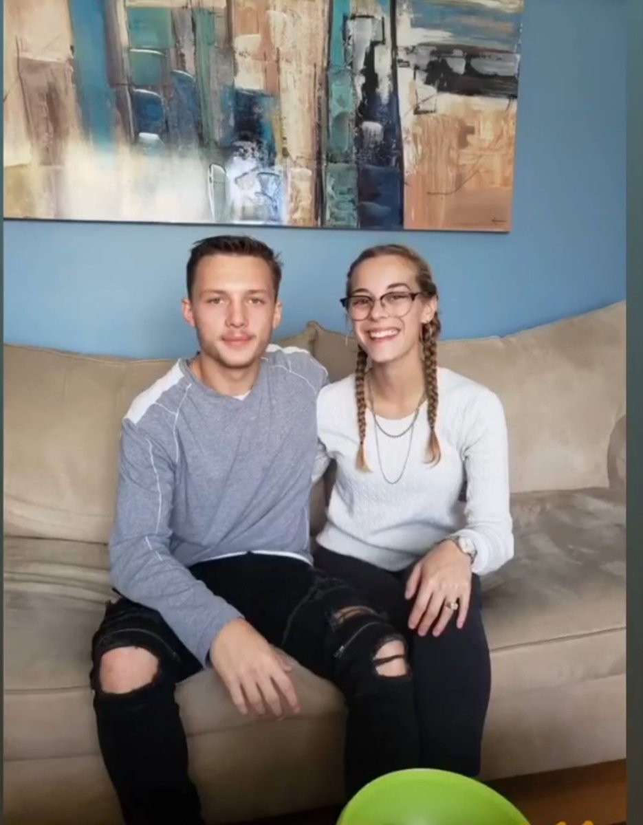 BKnipfelRadio's tweet photo. #NationalSiblingsDay https://t.co/mBxznvDQ6e