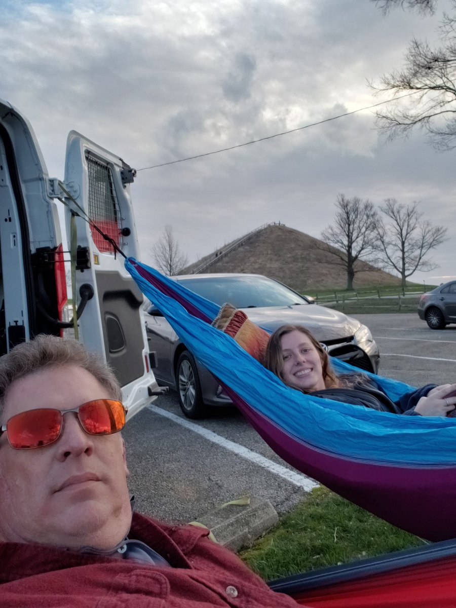Craig_Hardyman's tweet photo. Hangin' with my girl for 🍕dinner🍕 https://t.co/vWaSF4gu27