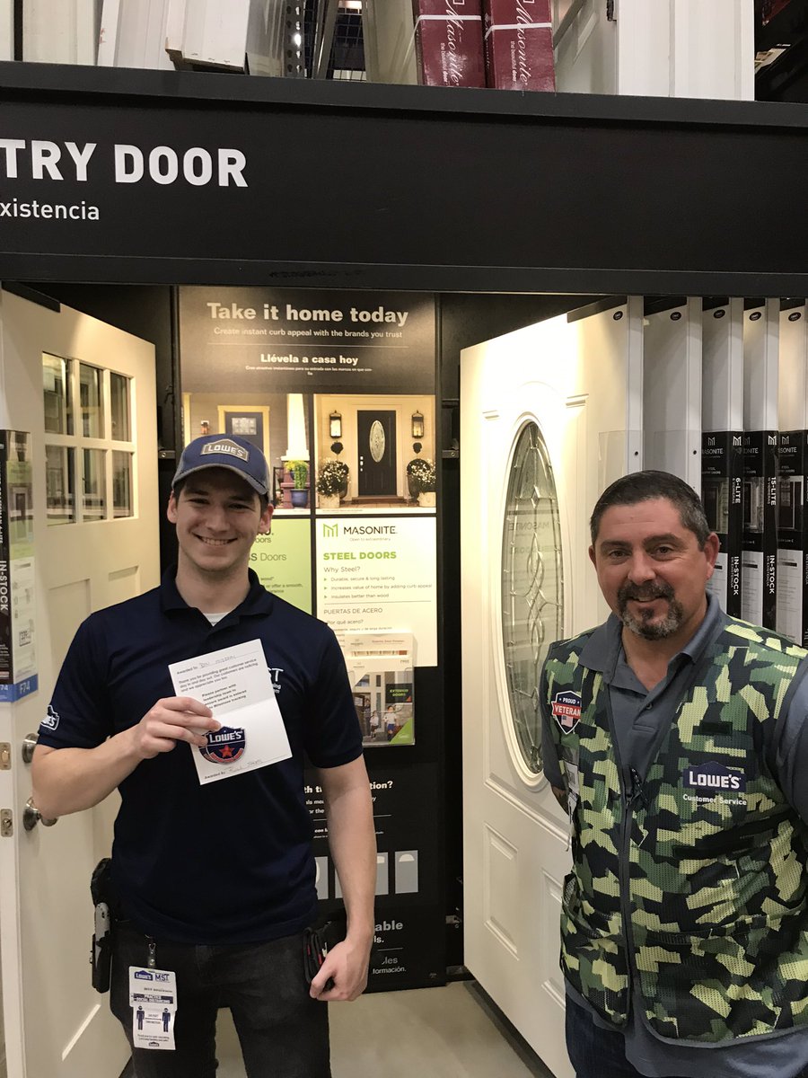3274_s's tweet photo. During these historical times in this country our new district manager Bill Shuell took the time to recognize a true leader at our store in Fairfax VA. Ben. #BenKomadina #BlueBoxR1 #DustinCornel5 https://t.co/fx5LVp4gAr