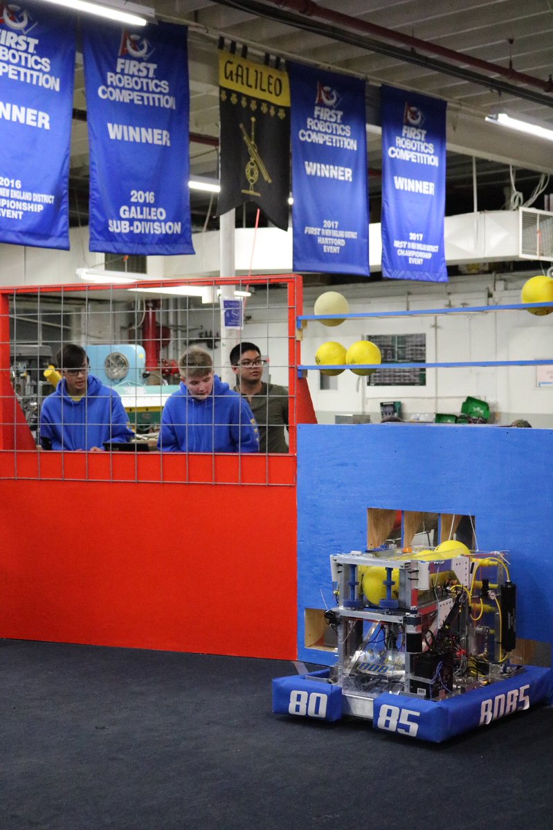 FIRST Team 195 tweet media