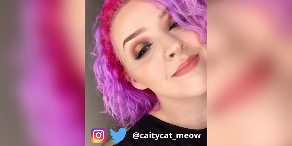 thechiroptera's tweet photo. #ResharingIsCaring 💜🦇 We LOVE this look by @Caitycat_meow using our #Glampfire eye shadow pigment with bareMinerals Mineralist in shade “Grace” and Kathleen Lights X Colour Pop So Jaded palette. 🔥🔥🔥 https://t.co/6oPRwPx2uL