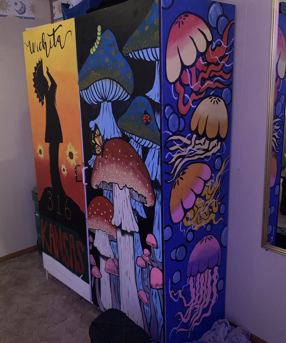 Kadynnoel's tweet photo. One good thing that’s come from quarantine is more time for art :) https://t.co/2DzNOK3YYs