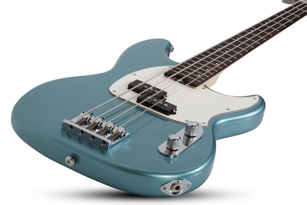 Schecter’s Banshee Bass Now Shipping dlvr.it/RTYxrL