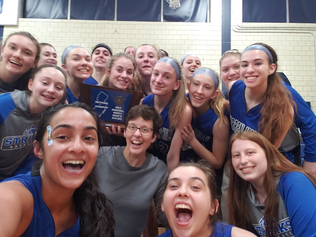 WHGirlsHoops's tweet image. How about a little positivity for you! 
It was a month ago but let's celebrate again!
North II Group III Champs! 💙⚡🏀🏆 #defendtotheend #WHRHSPride