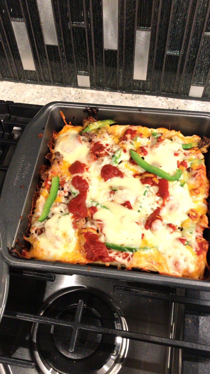 broded1's tweet image. First run at deep dish pizza