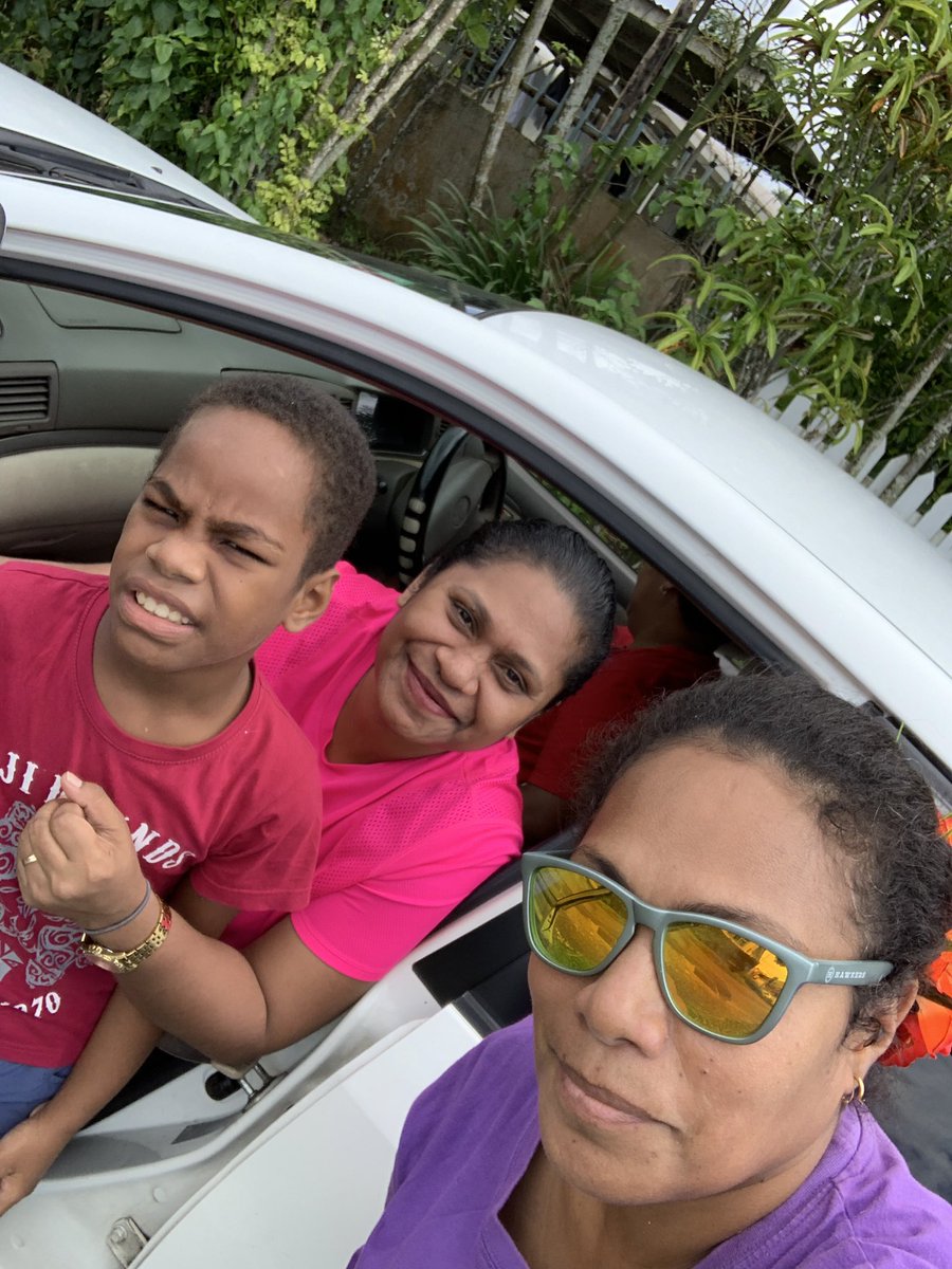 BMalimali's tweet photo. Suva’s most useful person - RONALD of SCC, cleaning the Bowling Club Side of the Seawall. Vinaka SCC for KEEPING SUVA CLEAN!
#TogetherWeCan
#LookOutForYourNeighbour
#BeAGoodSamaritan https://t.co/nDZaddiDOU