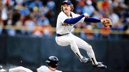 ROBIN YOUNTBorn: 9/16/55 - Danville, ILDrafted: MIL, #3 Overall***Out of Taft HS (CA) #Brewers 1974-93.285 / .342 / .430.772 OPS251 HR (2)1406 RBI (1)271 SB (2)(*): All-time Crew RanksRobin's Brother (Larry) pitched one game for The Astros & didn't record an out!