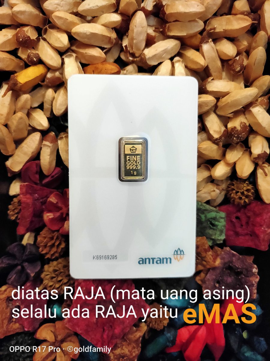 DealerJatim's tweet photo. Seandainya salah satu, atau sebagian dari cadangan yg ada (mata uang negara lain) tsb hancur nilainya... 
maka nilai emas akan bersamaan relatif naik...

Diatas RAJA (mata uang asing) selalu ada RAJA 
yaitu EMAS

Wa. 0822.3119.3333

#melekemas
#minigold https://t.co/2rzUVAHW0z