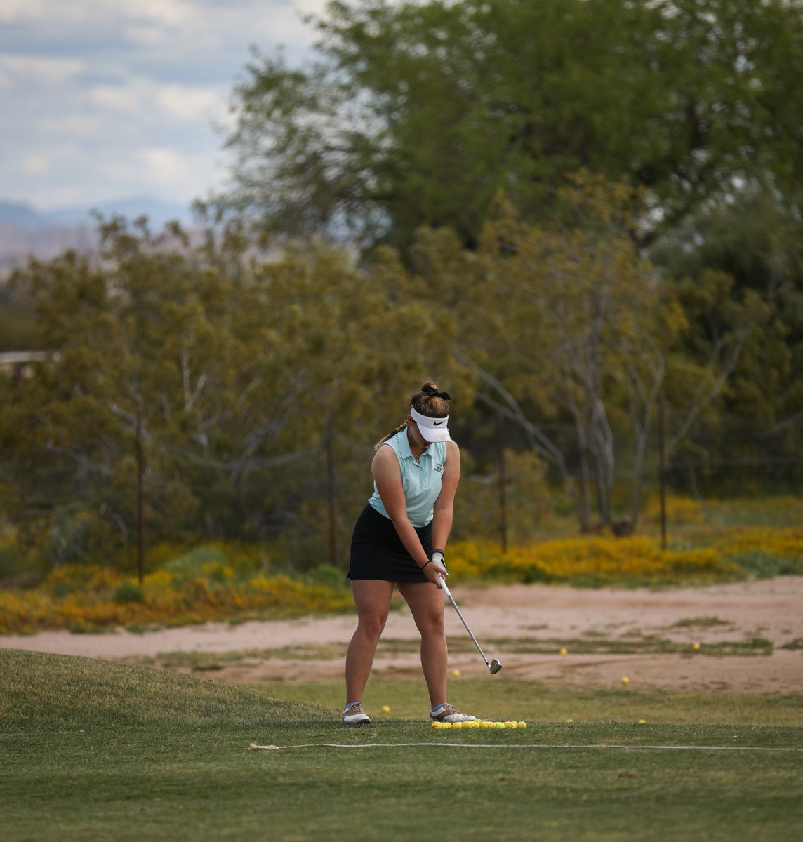 HwttTribe's tweet photo. Final player positions @ApacheCreekGC on the 
@THECACTUSTOUR
 - 2/2

Anika Varma (A) - finishes tied-5th at 2-under 214

Paige Lee - finishes 7th at 1-under 215

Hanna Montgomery (A) -  finishes 21st at 22-over 238
#womensgolf https://t.co/d8JgV7oU6F