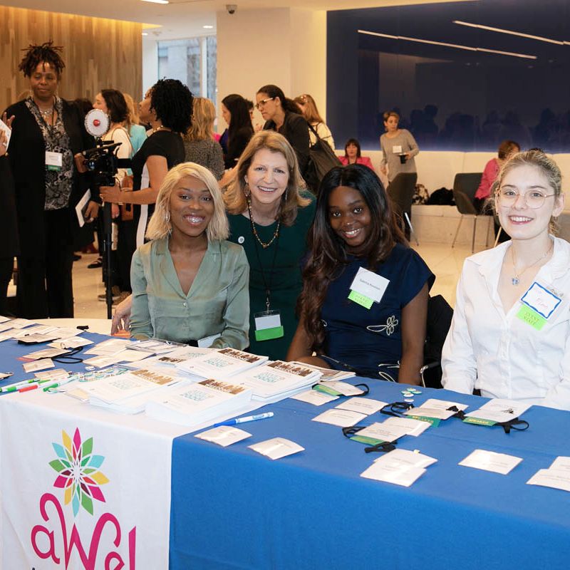 BeAwesomeWomen's tweet photo. We would like to thank our sponsors for AWE Summit 2020, once again, we are #greatful  

😍 @arlingtoncu 
😍 @marymountu
😍 @30_second_pitch

Please give them a like, a comment or a share! 
Access other pictures here: https://t.co/aSZYOxiCtD https://t.co/OD95NrLqMx