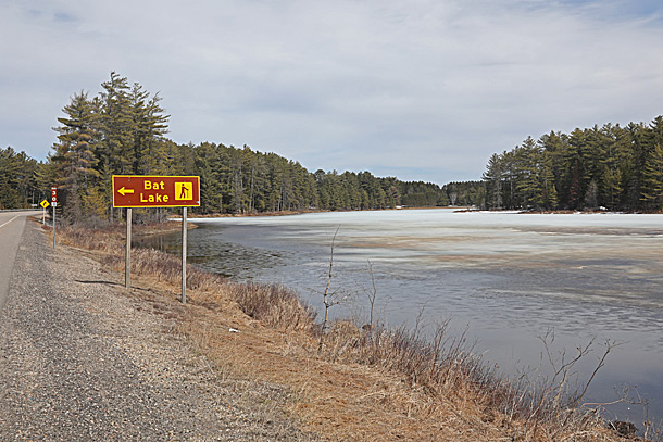 algonquinoutfit's tweet photo. Spring in Algonquin Park April 7th 2020 — A few images of spring from around the Highway 60 Corridor of Algonquin Park. 
See https://t.co/Vv36lqBtP7 

Please remember that all Ontario Parks including Algonquin are currently closed.  

#AlgonquinPark #IceOut2020 #StayHomeCanada https://t.co/JICEGcRFQZ