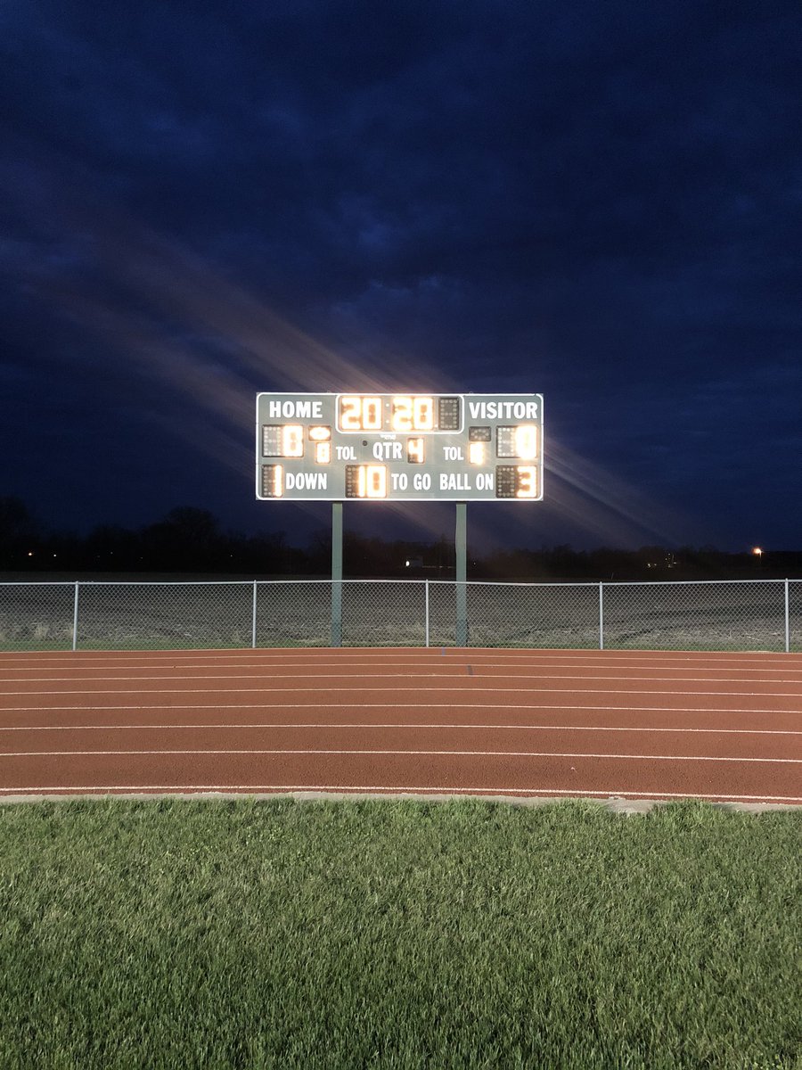 AlbanyWarriorFB's tweet image. Class of 2020,
Congratulations on your accomplishments and thank you for all you have done for your school and community. We cannot always control the events in our life but we can always control our response. Respond like the champions you are!
#Family