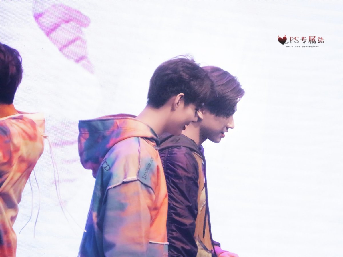 Only_For_PS's tweet photo. 20190223  Meeting in wuhan
In a thousand adventures, my heart beats faster for you than once 🖤❤️
@perthppe @Saint_sup
#PerthSaintSation
#TRIGON https://t.co/uMLEV2Oq88