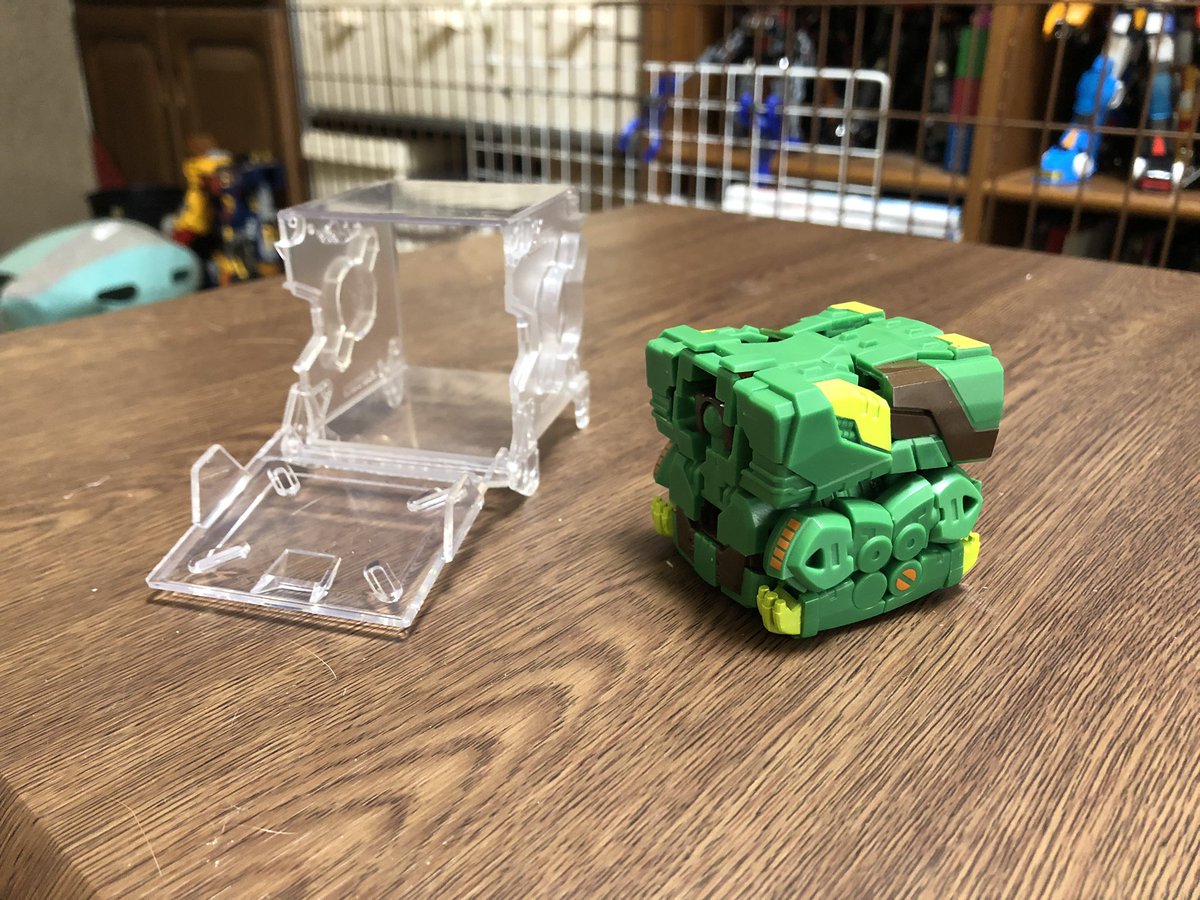 shitopiccyan's tweet image. 出てたの気付かなくて慌ててポチった奴が到着。
グリグリ動くし、変形めっちゃ凝ってて(特に尻尾！)弄ってて飽きないわ
#BeastBOX
#猫は気にするな