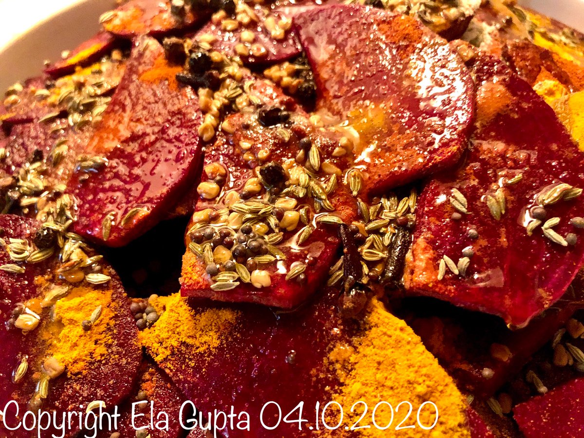 elazfoodchannel's tweet photo. #TogetherStronger
#vegan
#vegetarian
#HealthyEating
@MelissasProduce
Quick! Easy! Wholesome!
**Fresh Beetroot Pickle**
#Beetroot #mustardoil #spices
#turmeric #fennelseeds #mustardseeds #fenugreekseeds #redchilipowder #mangopowder #hing #salt 😊 https://t.co/X5YtAhKK9n