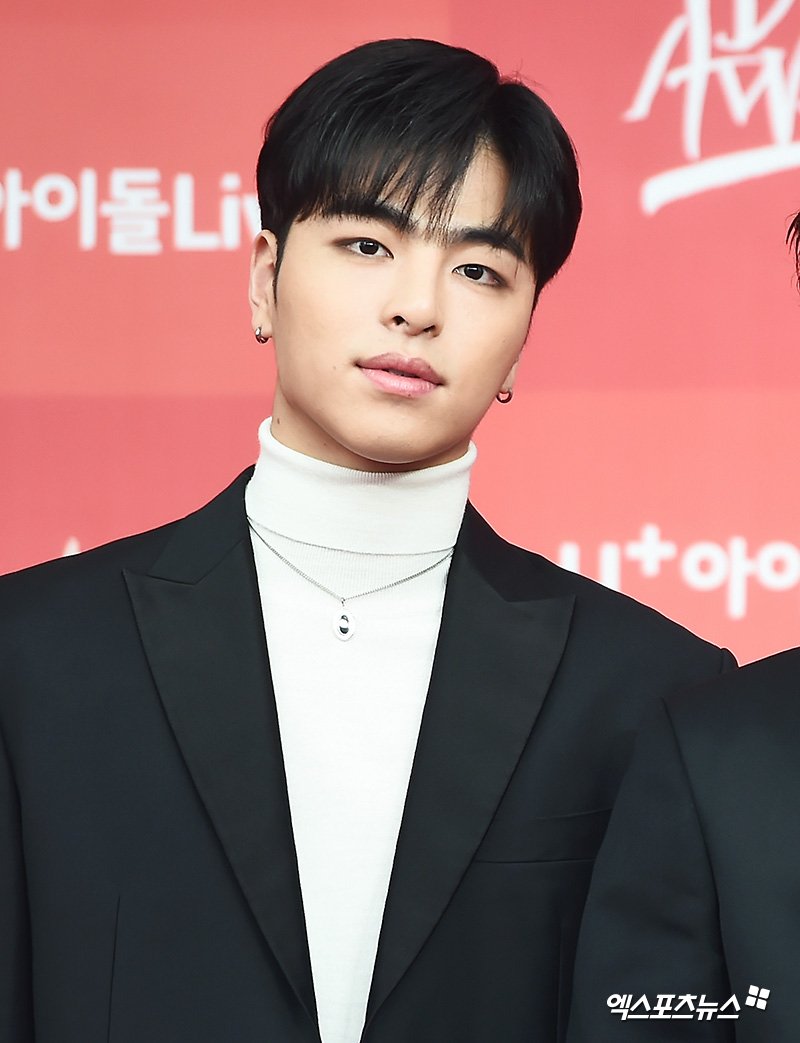 forjunhoe0331's tweet photo. Perfection at its finest 🧡

#JUNHOE #구준회 #ジュネ https://t.co/9PdBYeg6ls