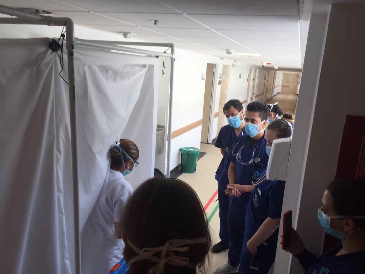 LehoSas's tweet photo. Retos de diseño para el hospital universitario nacional! Ante cámara o esclusa de acceso seguro a habitaciones estándar convertidas a UCI. @HospitalUNColom #coviddesign #designforcovid https://t.co/sBHkEfBoz2