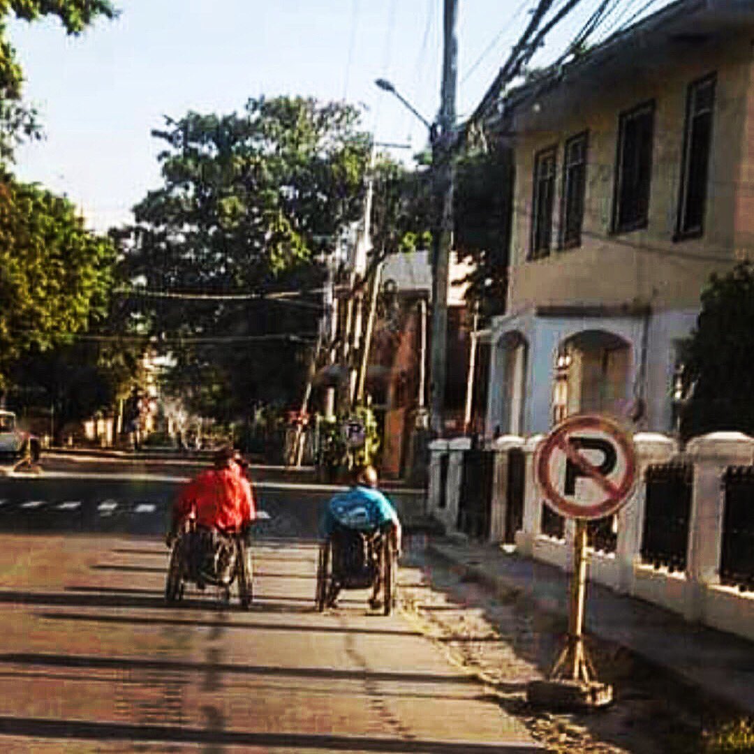 MIFUNEdumaguete's tweet image. What a beautiful #Morning to start here in #Dumaguete

#RedPass &amp;amp; #BluePass heading #SantaCatalinaStreet - and you can see #MIFUNE is open as usual from 8am-8pm for you to order for #pickup or #deliver to your doorstep!