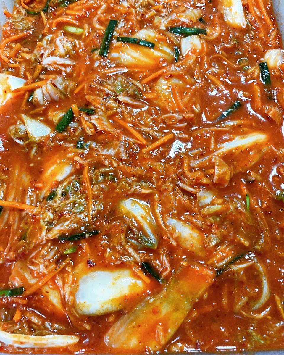 FarmSaithong's tweet photo. 🏷📍พรุ่งนี้จะทำกิมจิล็อตใหม่ กับน้ำพริกกากหมูนะค้า DM เข้ามาสอบถา��สั่งจองไว้ล่วงหน้าได้เลยค่า 🤗

#กิมจิ #กิมจิโฮมเมด #หัวไชเท้าดอง #น้ำพริกกากหมู #สุกี้โรล #น้ำจิ้มสุกี้ #SaithongFarmStore https://t.co/stcoFzEKc7