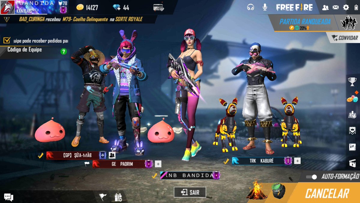 pretarealx's tweet photo. feliz dms pq a @izasabino_ me chamou pra jogar e no squad tava o @fbctadoido, eu amo dms😭❤❤❤❤❤ https://t.co/6rGC3C1ZeS