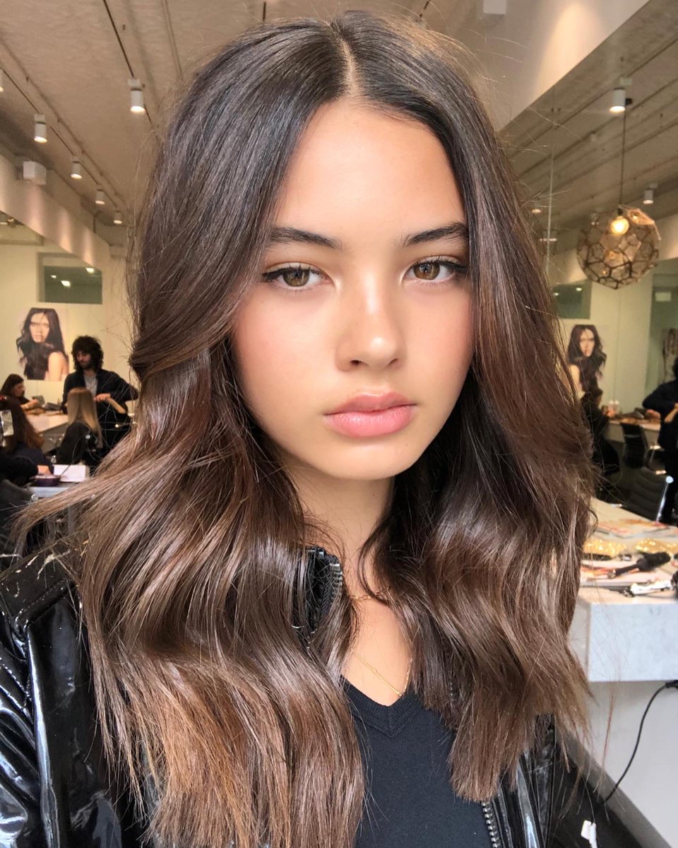 最新 モデル オーストラリア モデル オーストラリア