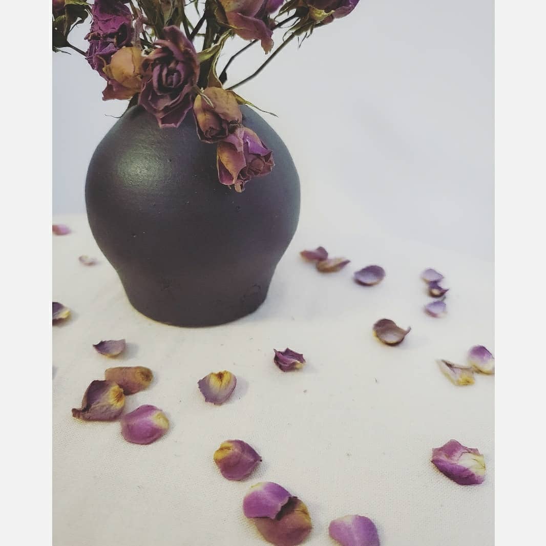 cpertamlisc's tweet photo. Sprinkle
#弧 #陶藝 #手造陶 #炻器 #拉坯 #花器 #藝術 #乾花
#pottery #ceramics #potteryhk #hkceramics #instapottery #ceramicdesign #art #artwork #driedflower #ceramicart #clay #greyclay #stoneware #handmade #handmadeceramics #wheelthrownceramics #cpertamlisc #hkartists #hk https://t.co/dID1K9cI6I