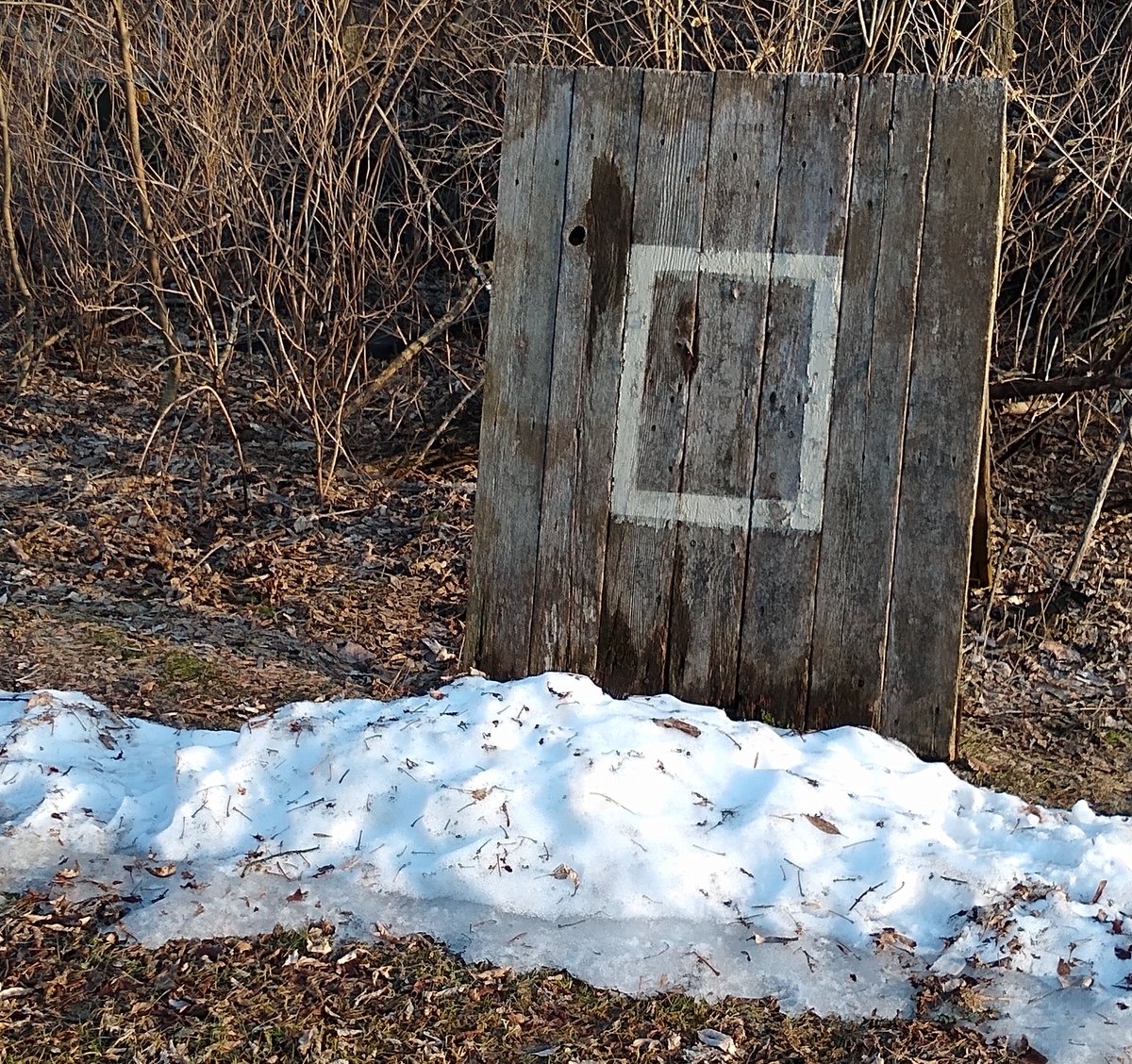 MinneapolisCubs's tweet photo. The old man was a carpenter. He built this for me back in the summer of '73 to pitch against when his crew was working away.  It taught his 9 year old son to throw strikes...  or chase. Bob Sr. isn't here anymore, but some 47 years later and built to last,  it's still standing. https://t.co/xXh95qIf4h