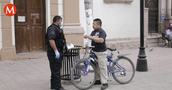 Milenio's tweet image. Dan permiso para usar la fuerza y aplicar 'Quédate en casa' obligatorio en #Sonora por #coronavirus 
mile.io/3e7d9mh